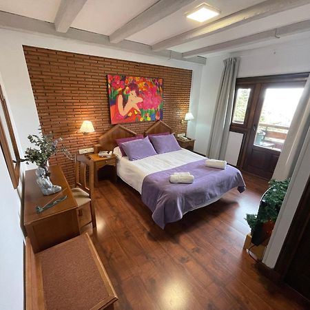 Hotel El Guerra Guejar-Sierra Bagian luar foto