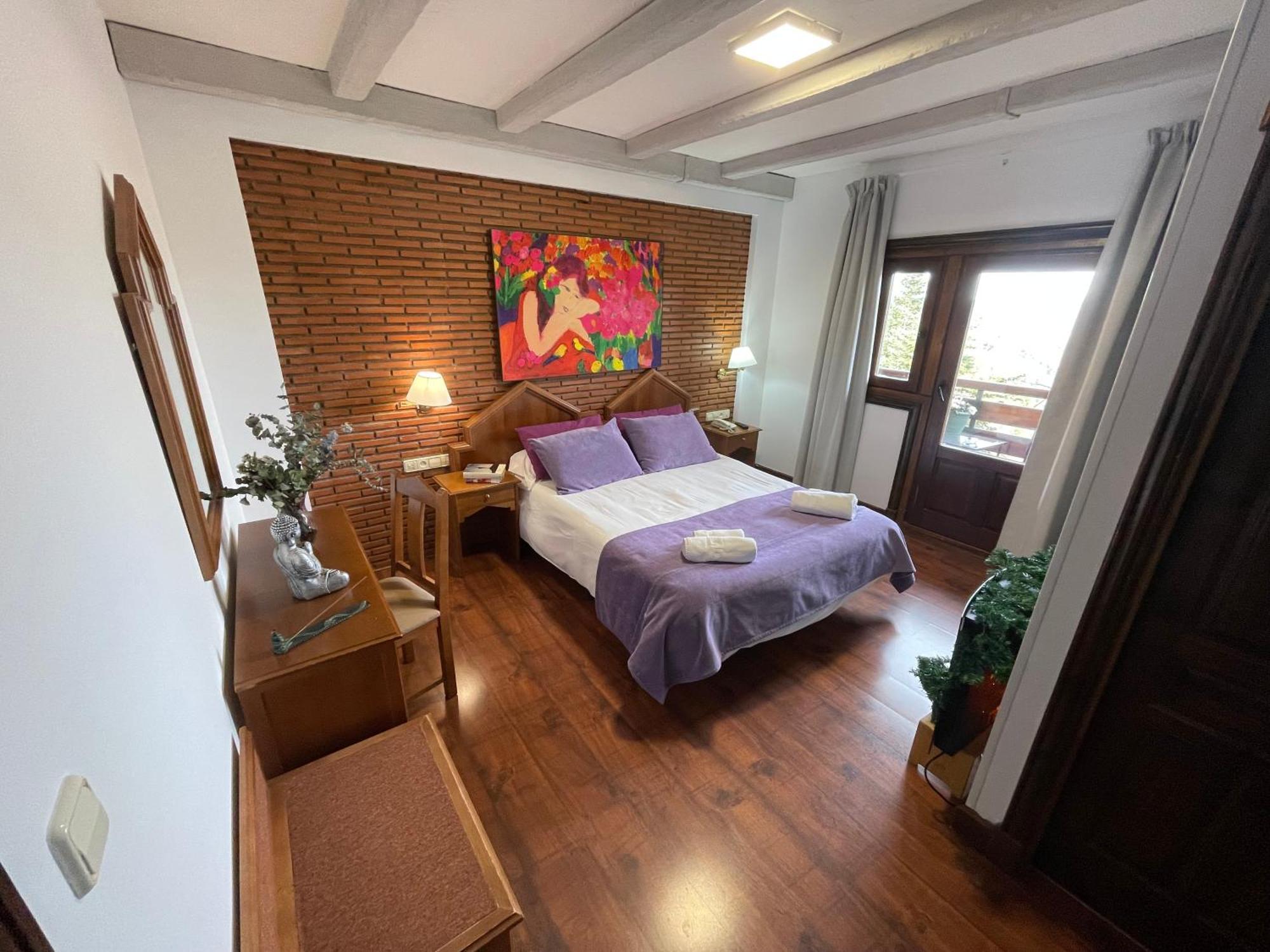 Hotel El Guerra Guejar-Sierra Bagian luar foto