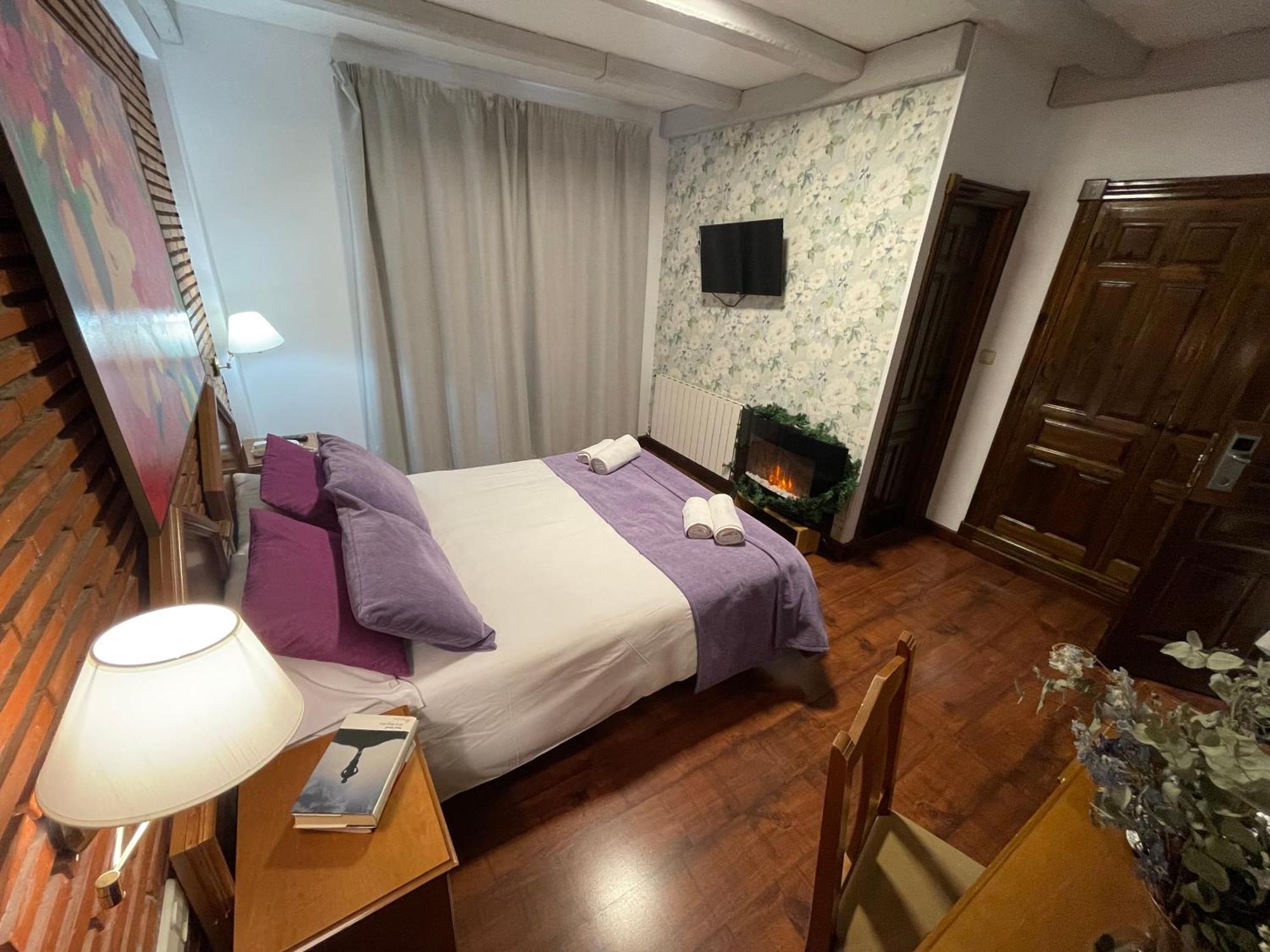 Hotel El Guerra Guejar-Sierra Bagian luar foto