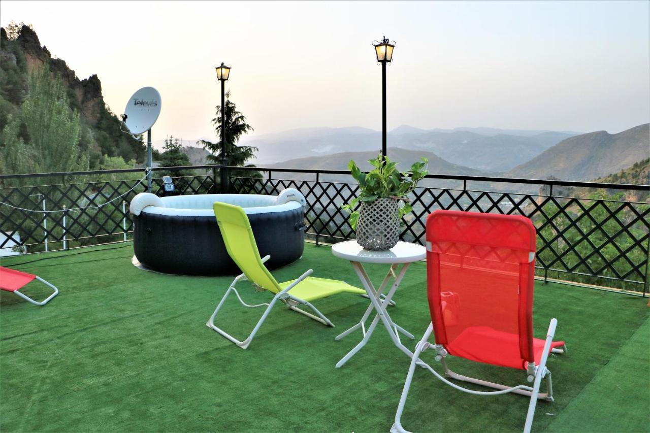 Hotel El Guerra Guejar-Sierra Bagian luar foto